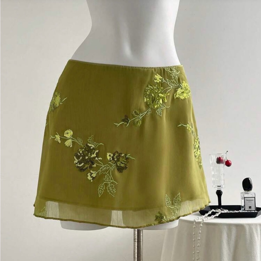 Floral Embroidered Green Skirt